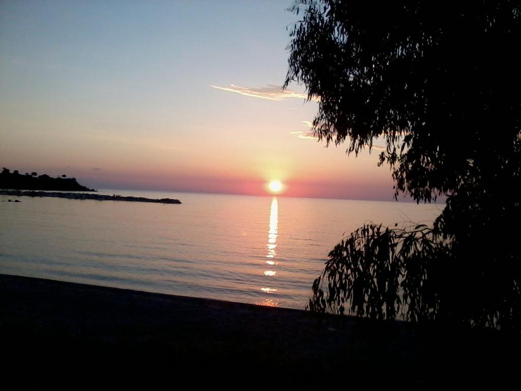Ξενοδοχείο Φωτεινή Μύτικας Εξωτερικό φωτογραφία